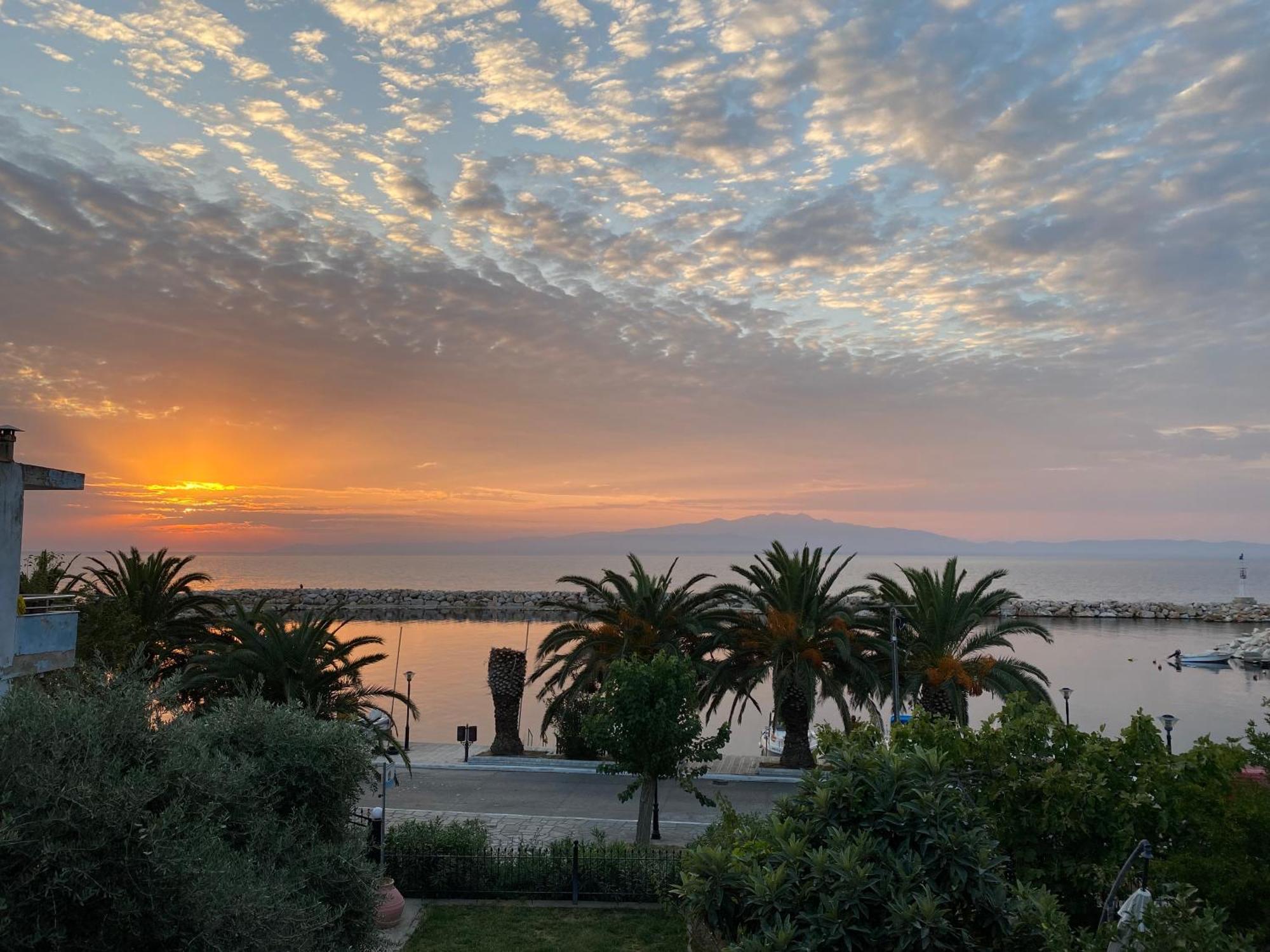 Sunsets In Thassos 1 Apartment Skala Sotiros Exterior photo